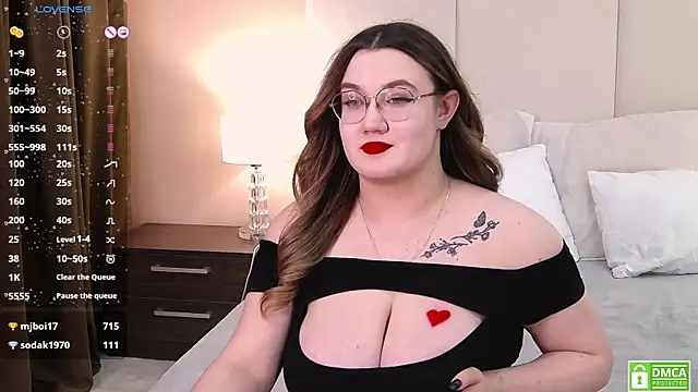 Nancy Mooree online show from February 3, 7:52 pm