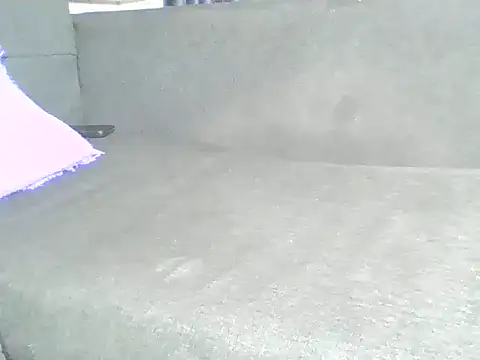 Snapshot of sweet_bigclit chatting on October 24, 6:21 am sweet bigclit online show from October 24, 6:21 am