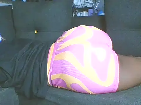 Snapshot of sweet_bigclit chatting on October 29, 4:53 pm sweet bigclit online show from October 29, 4:53 pm