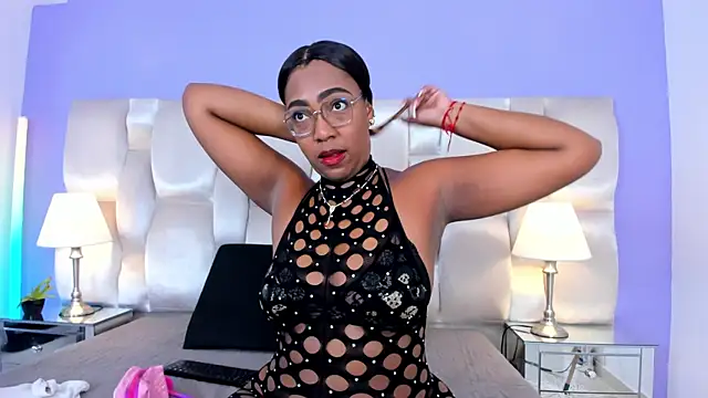 Snapshot of dirtyvictoria chatting on September 29, 12:10 pm dirtyvictoria online show from September 29, 12:10 pm