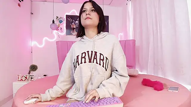 Azul horney online show from February 6, 8:34 pm