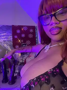 Charlotee  online show from January 12, 5:13 am