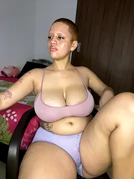 Charlotee  online show from September 13, 11:15 pm