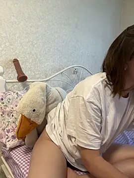 BeatriceTender online show from November 16, 10:54 am