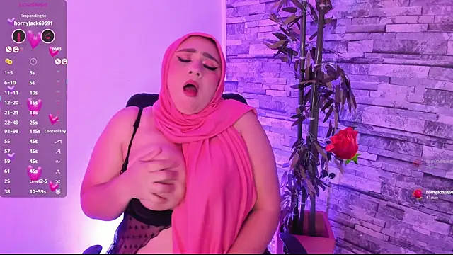 HijabiMilf online show from September 15, 12:16 pm