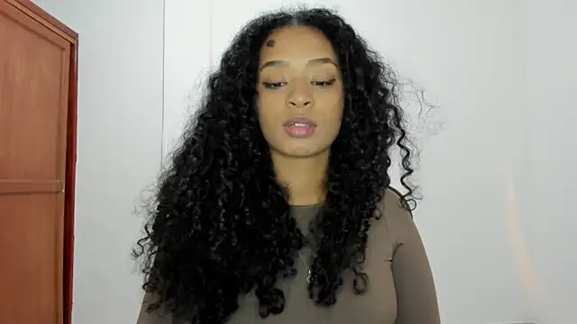 avellanatammy online show from October 15, 7:41 am