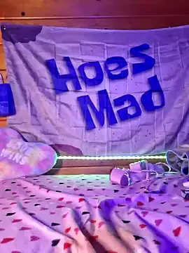 TheDime online show from February 18, 9:43 am