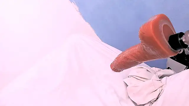 roberts kloe online show from February 8, 5:50 pm