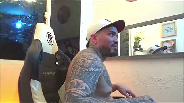 Angel sex latin online show from January 19, 6:53 am