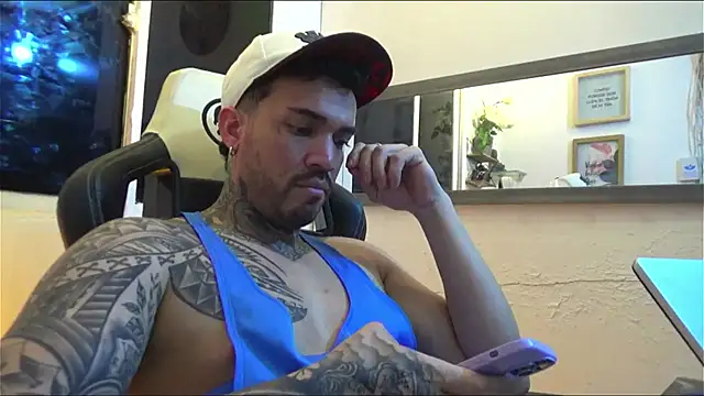 Angel sex latin online show from January 25, 4:02 am