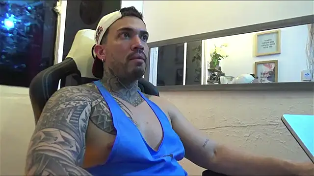 Angel sex latin online show from January 25, 7:17 am