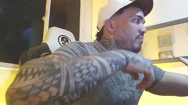 Angel sex latin online show from February 24, 3:02 am