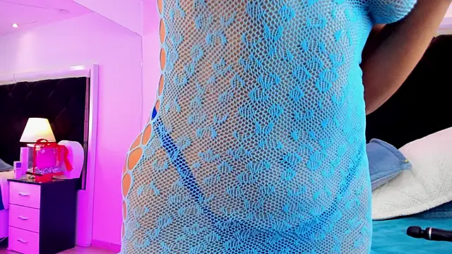 Holly Brensonexx  online show from March 14, 9:00 pm