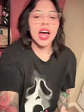 miacanela xo online show from January 30, 5:19 am