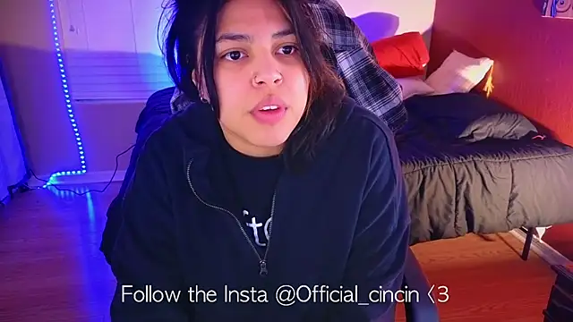 miacanela xo online show from February 1, 1:02 am