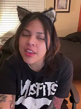 miacanela xo online show from February 22, 3:01 am