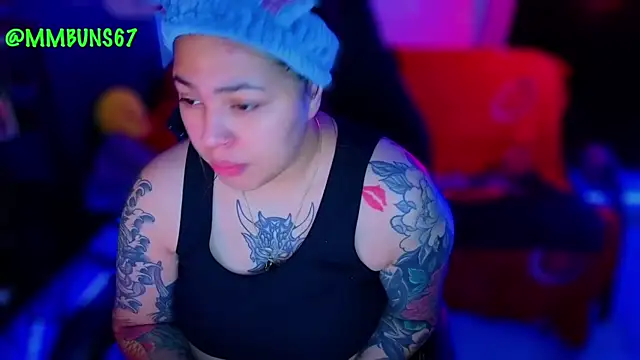 miacanela xo online show from October 16, 12:11 am