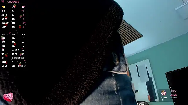 Tamaraakins online show from February 9, 6:37 pm