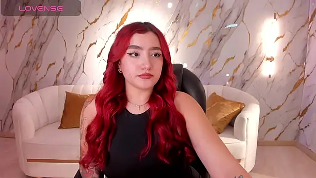 ViolettCastel online show from February 14, 7:44 pm