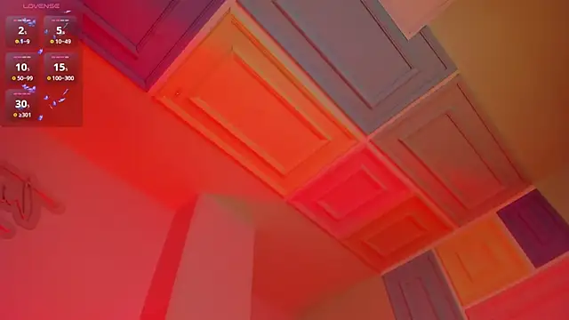 ViolettCastel online show from March 20, 10:29 pm