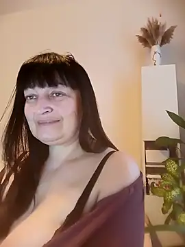 Women-pleasures online show from November 24, 7:19 am