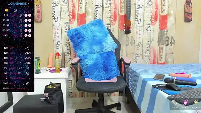 Snapshot of galatea_rous chatting on January 24, 11:56 pm galatea rous online show from January 24, 11:56 pm