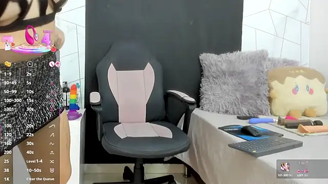 Snapshot of galatea_rous chatting on September 28, 7:41 pm galatea rous online show from September 28, 7:41 pm