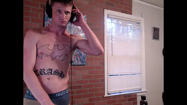 trash4cash online show from December 31, 10:45 pm