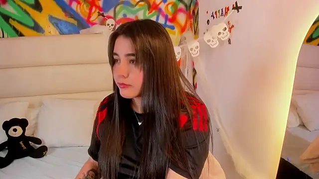 Snapshot of Liana_Bernocchi chatting on October 11, 8:18 pm Liana Bernocchi online show from October 11, 8:18 pm