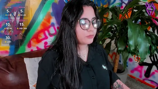 Snapshot of Liana_Bernocchi chatting on October 29, 10:00 pm Liana Bernocchi online show from October 29, 10:00 pm