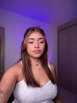 JoselinFlower  online show from December 18, 4:09 am