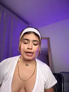 JoselinFlower  online show from March 2, 2:19 am