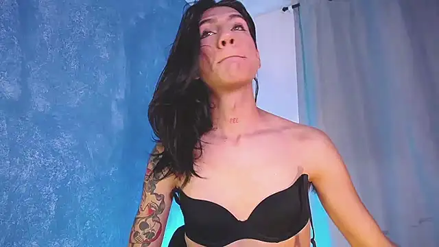 sofiaa grey  online show from January 2, 7:07 pm