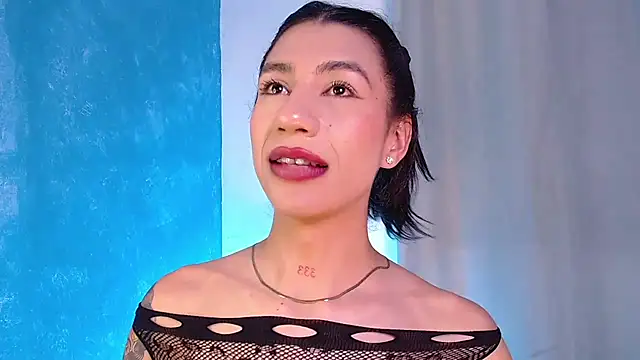 sofiaa grey  online show from January 20, 4:01 pm