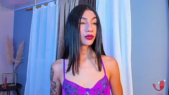 sofiaa grey  online show from October 27, 1:04 pm