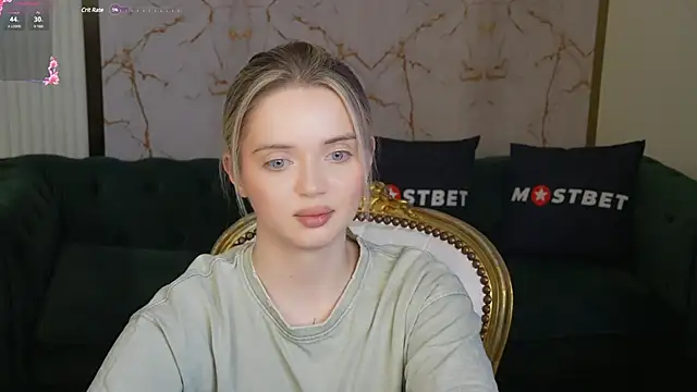 Cassy-Celestial  online show from December 14, 2:34 am