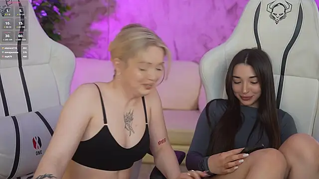 Cassy-Celestial  online show from January 24, 2:49 am