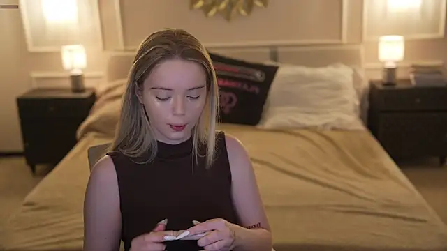 Cassy-Celestial  online show from November 9, 8:56 am