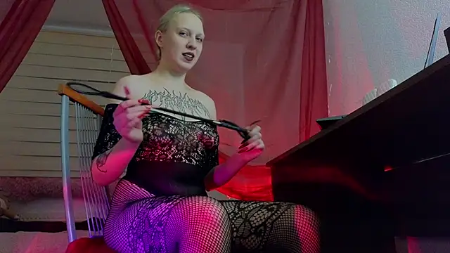 Martha Hoffman online show from January 5, 3:55 pm