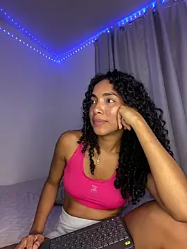 nicoleebony1 online show from January 13, 11:27 pm