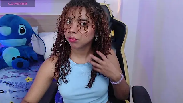 aurora rodriguez online show from December 2, 12:29 pm