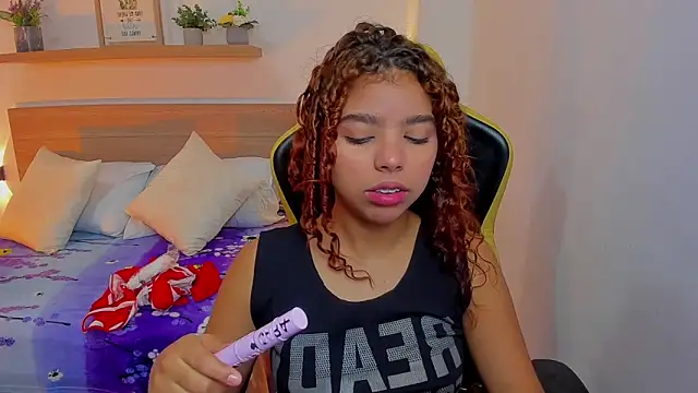 aurora rodriguez online show from January 13, 12:13 pm