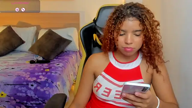 aurora rodriguez online show from February 12, 3:16 pm