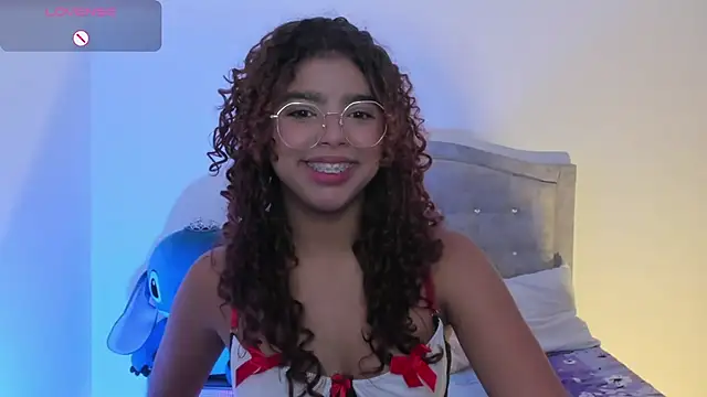 aurora rodriguez online show from March 4, 7:41 am