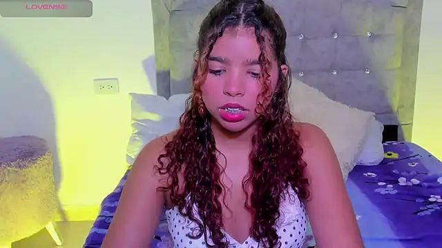 aurora rodriguez online show from March 16, 1:49 pm