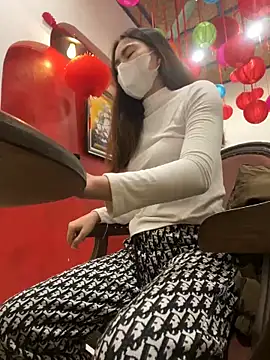 Kathylove 2023 online show from February 10, 11:15 am