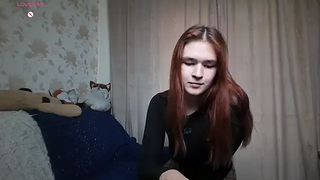 Snapshot of MargoFoxy chatting on October 6, 12:24 pm MargoFoxy online show from October 6, 12:24 pm