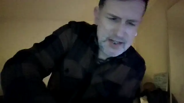 oopsxx online show from January 29, 9:44 am