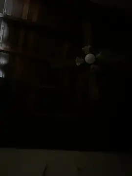 Snapshot of tom_thick chatting on January 10, 10:25 pm tom thick online show from January 10, 10:25 pm