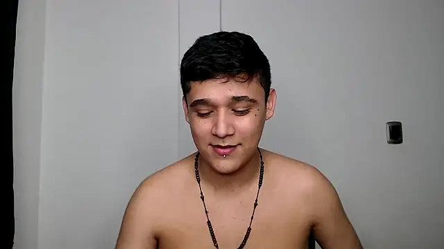 kaiine190 online show from September 15, 7:08 am